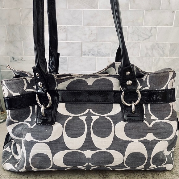 Coach Jacquard with Black Patent Leather Satchel - Picture 2 of 8